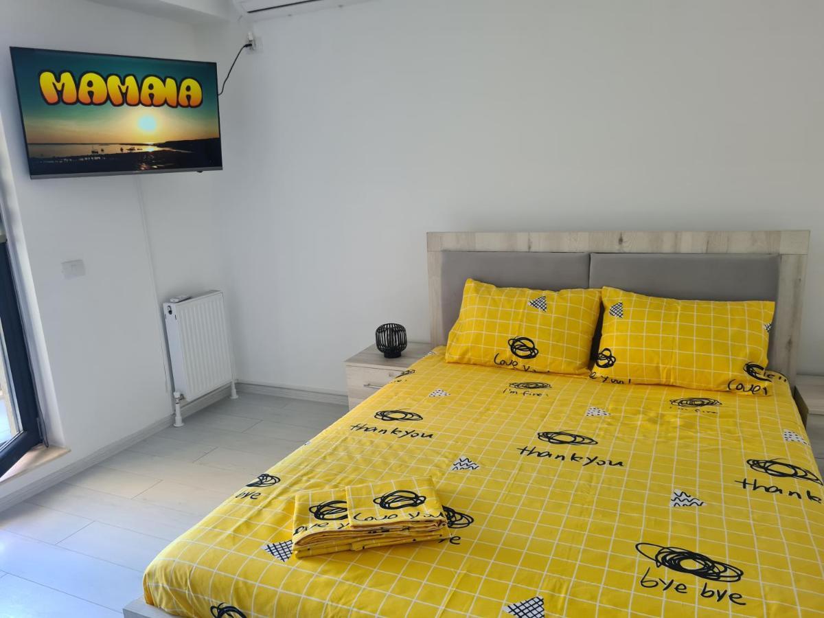 Studio Ayan Mamaia Bagian luar foto